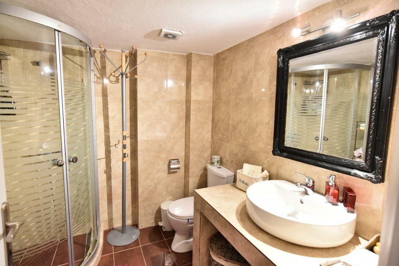 Queens Bed&Rest Luxury Apartment 카발라 외부 사진